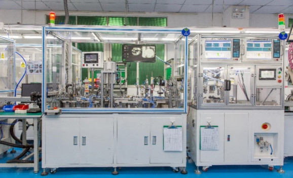 Shenzhen Xindonghui Technology Co., Ltd línea de producción de fábrica