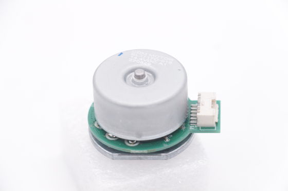 Alta eficiencia 16.7W 17265RPM 27mm motor de corriente continua sin escobillas 18V para pistola de fascial